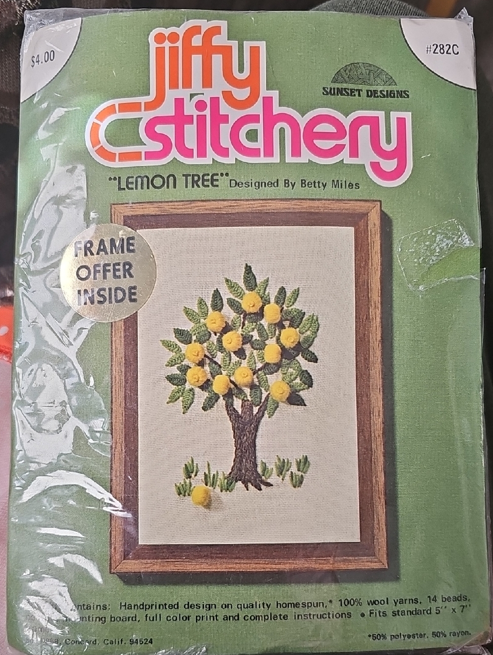 Jiffy Stitchery "Lemon Tree" Embroidery Pattern - Yellow & Green Unopened